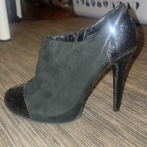 Glitter Ankle Boots - Picture 6 of 12